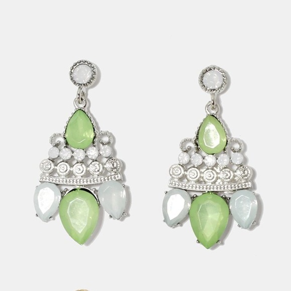 Lime Green Gemstone Cluster Dangle Earrings - Picture 1 of 3